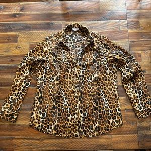 Express Leopard Print Collar Long Adjustable Sleeve Button Down
